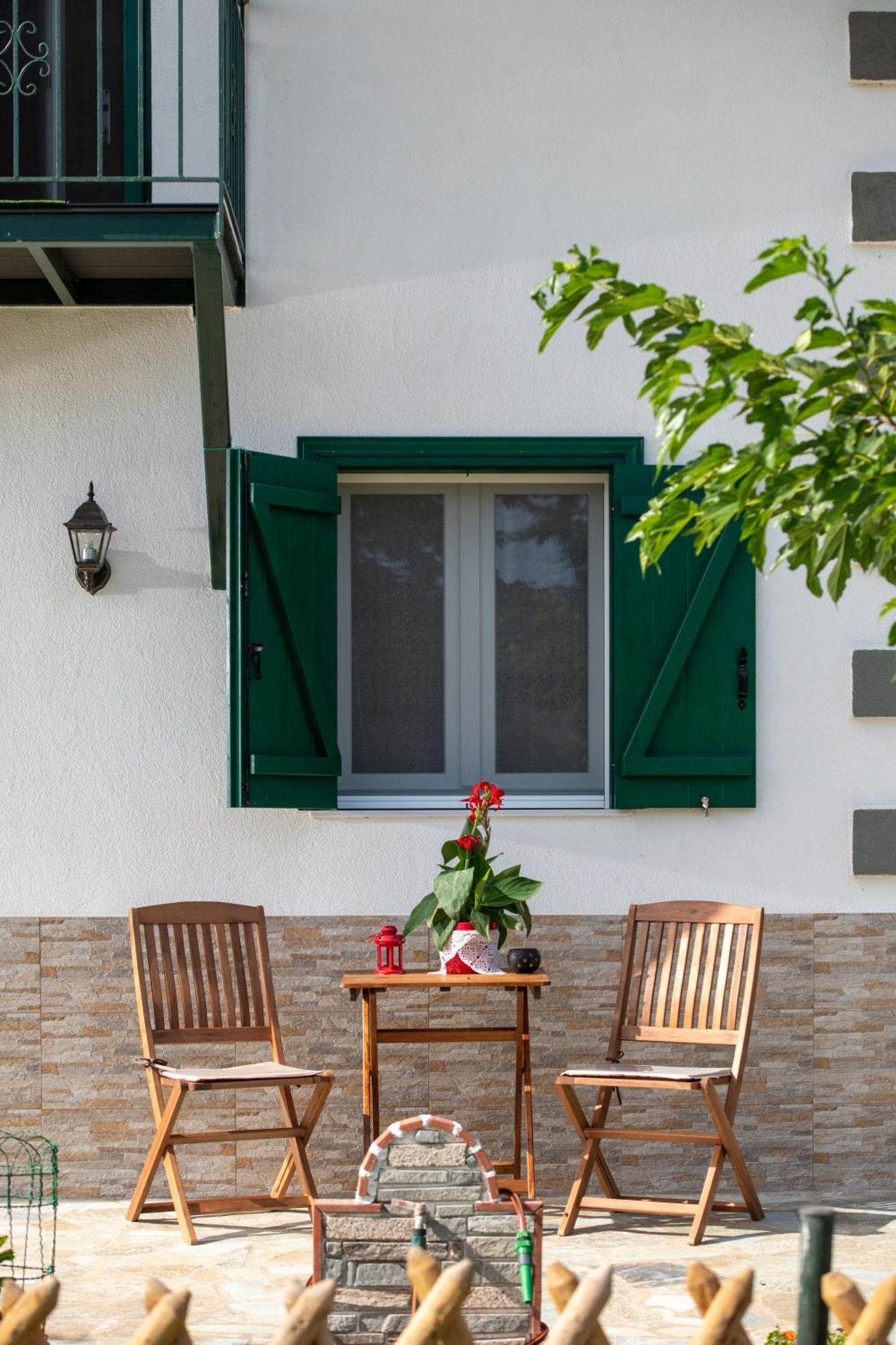 Pratsas House Holiday home *