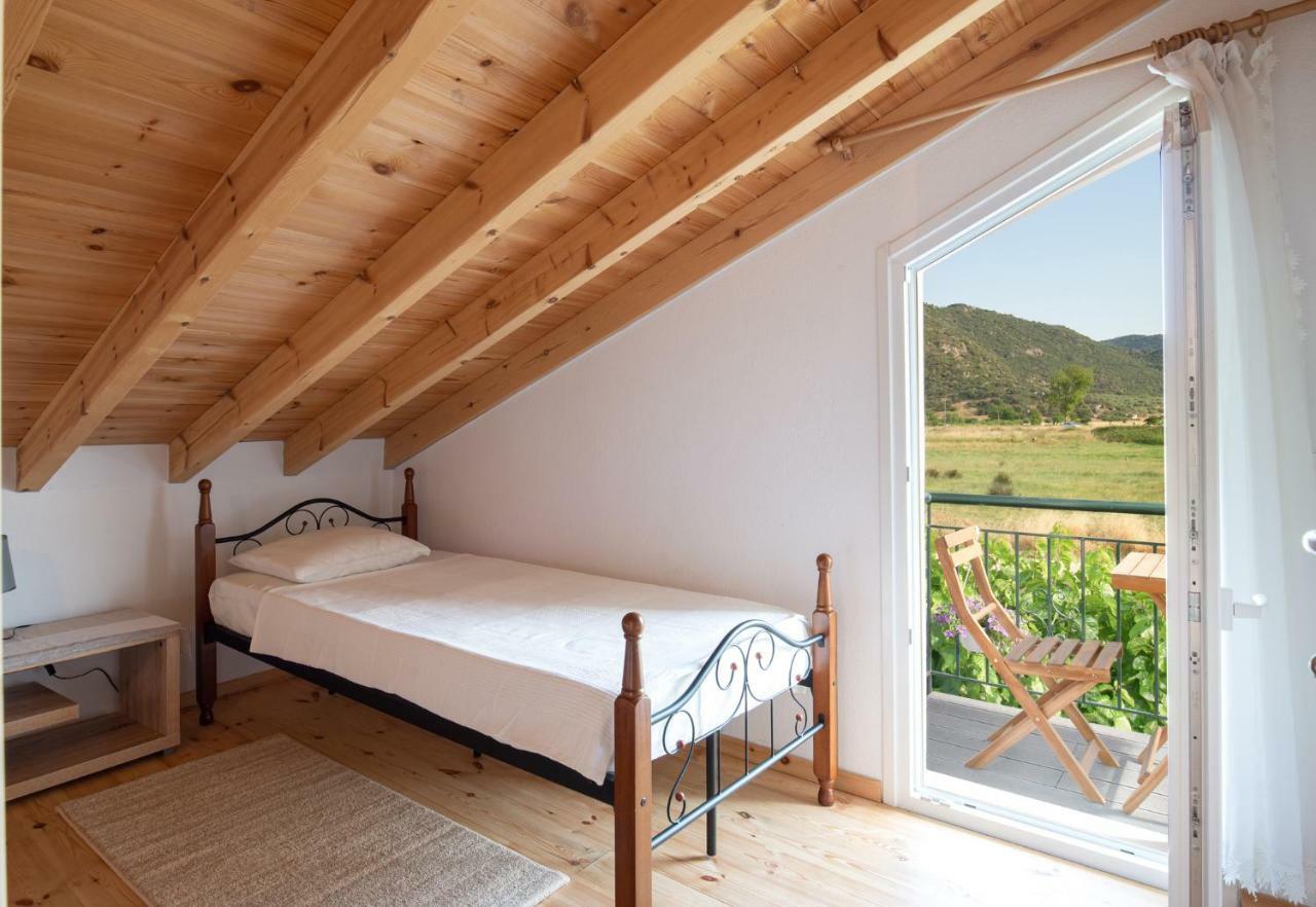 Pratsas House Holiday home *