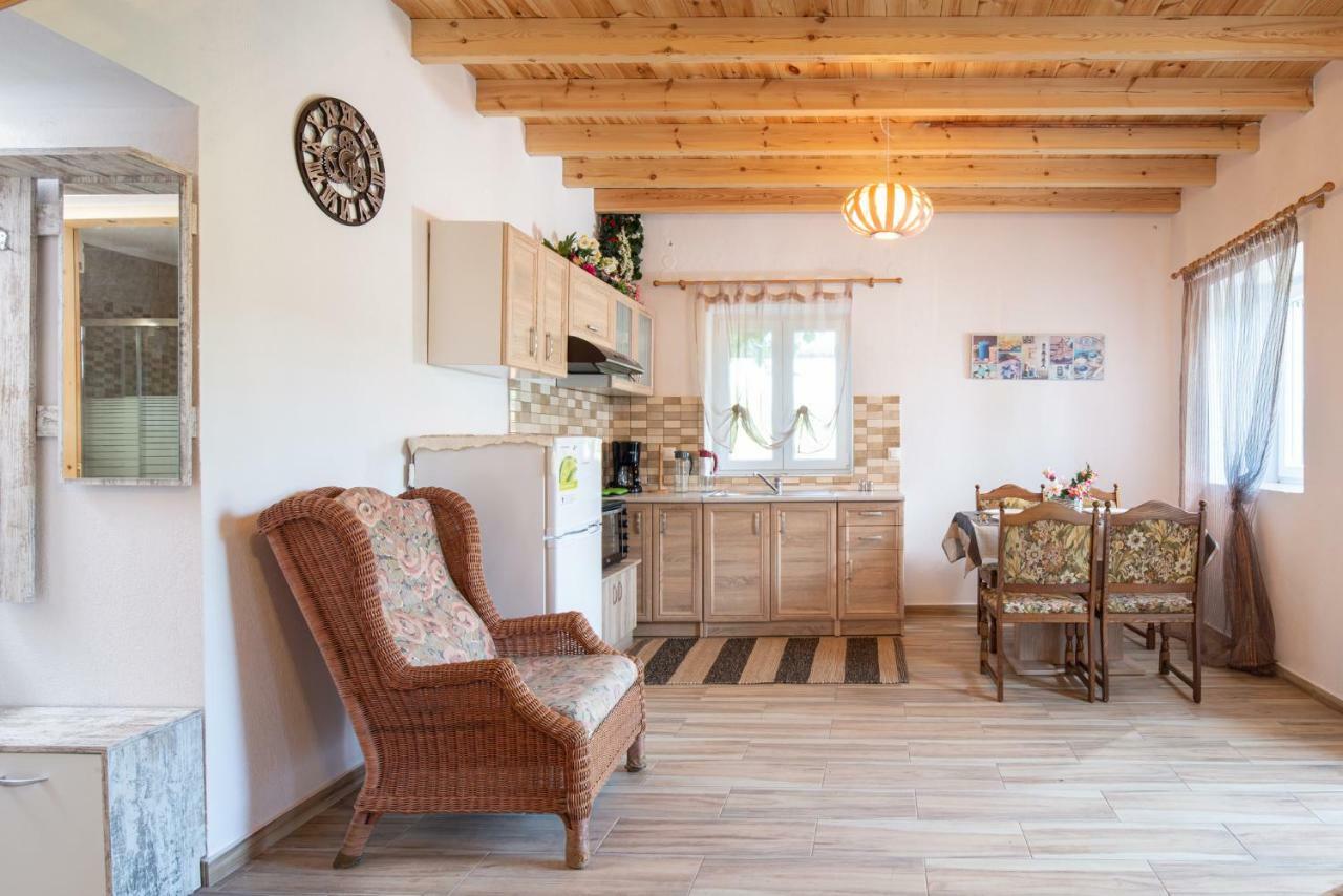 Pratsas House Sykia Chalkidikis